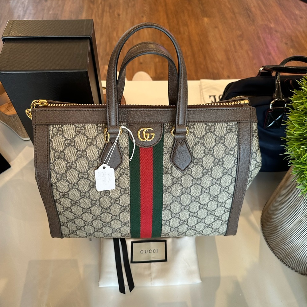 Gucci Ophidia GG Medium Tote